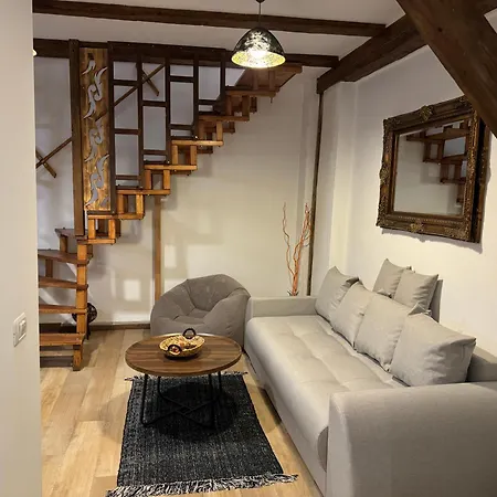 Muresenilor 15a Apartment